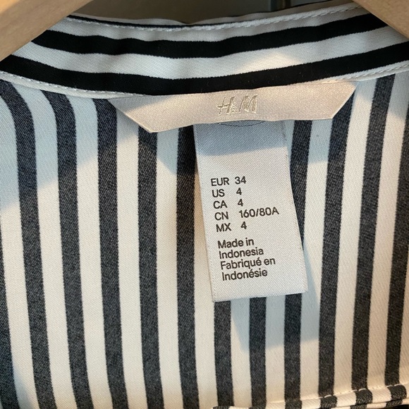 H&M - Picture 2 of 3